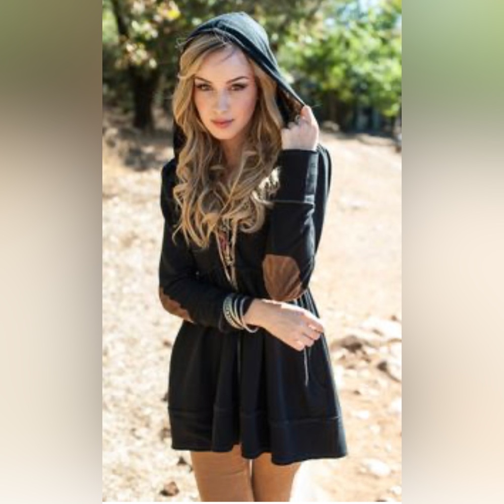 Evy’s Tree The Sophie in Holiday Black with Elbow Patches Size XL